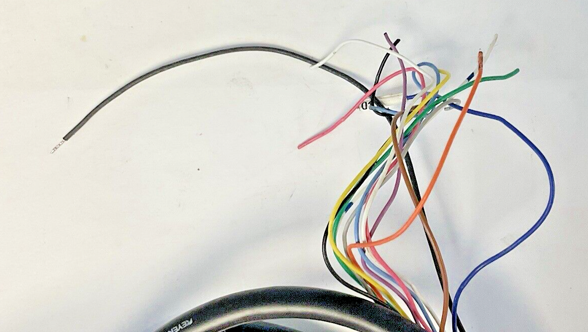 KEYENCE OP-87353 CONTROL CABLE 7'3