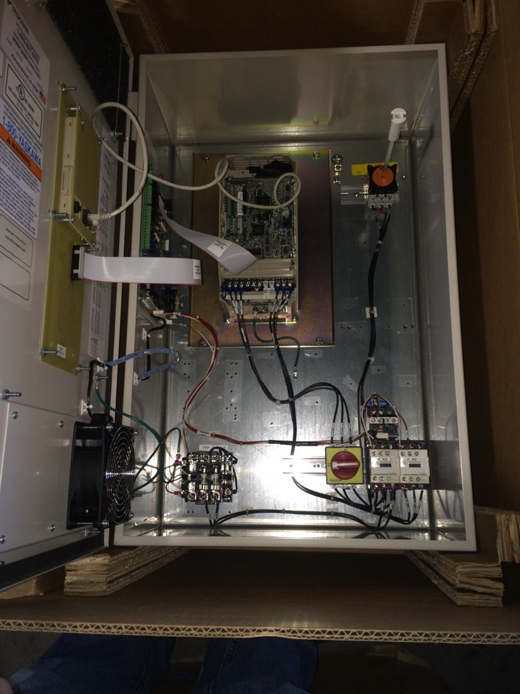 YASKAWA E7 E7LBB004G AC DRIVE INPUT 480VAC 5.8 AMP 3PH OUTPUT 0-460VAC 4.8A 3PH2