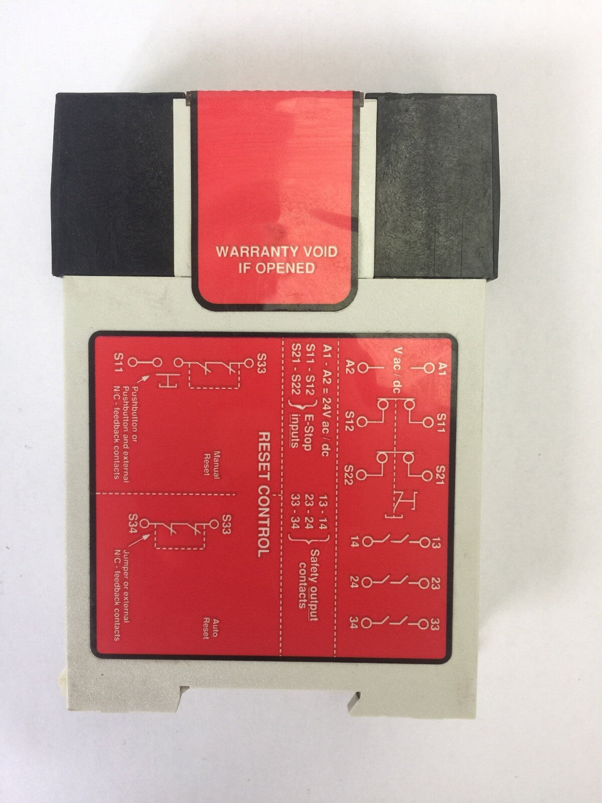 BANNER ES-FA-A99 MACHINE SAFETY RELAY 24V AC/DC 250mA3
