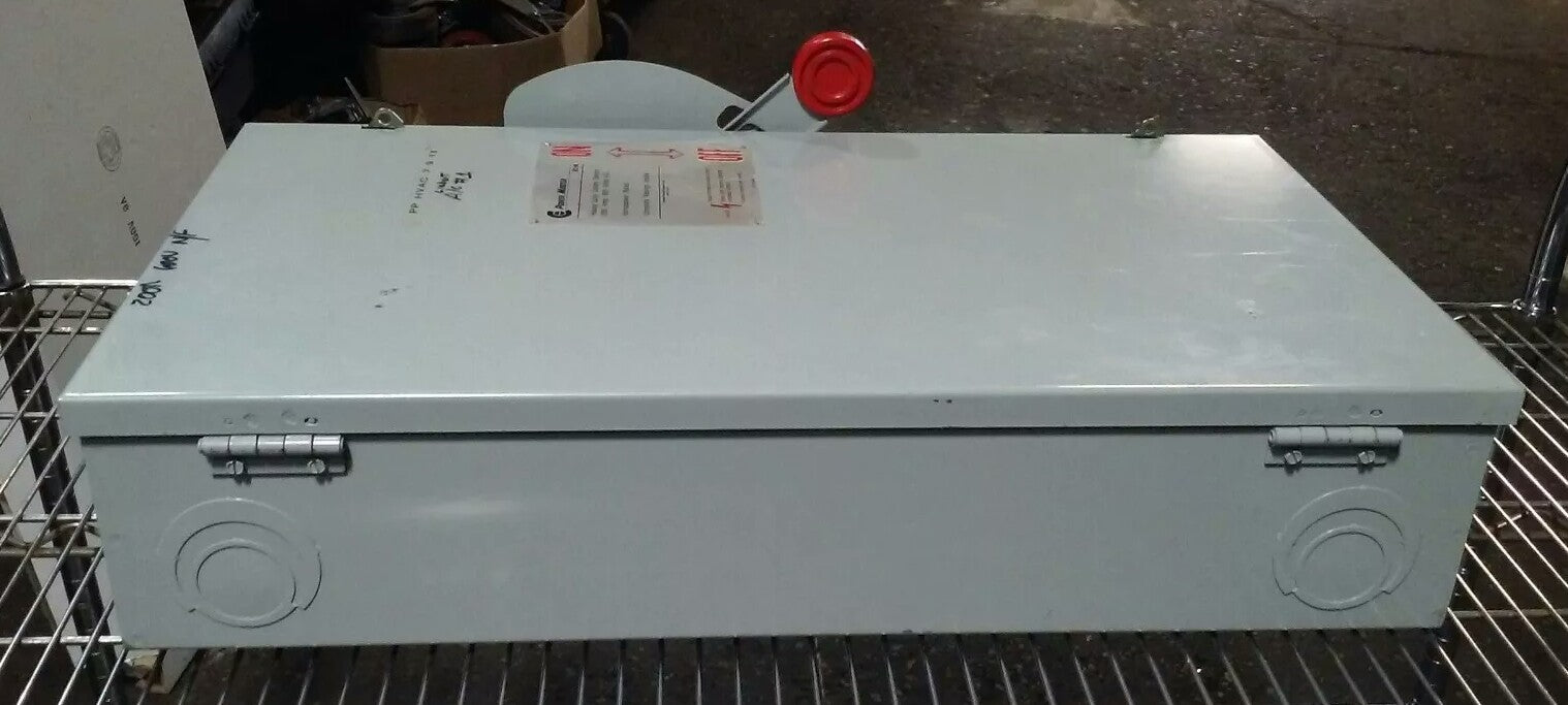 POWERMASTER EATON H364NFK, SAFETY SWITCH, 200A, 600V/250DC, 3P, 150 H.P., USED9