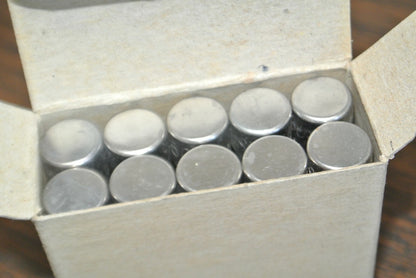 BOX of 10 / BUSS BAN-15 MIDGET FUSE / 15A / 250V / NEW SURPLUS / BAN150