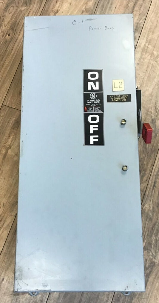 GE TH3224J MODEL 7 FUSIBLE SAFETY SWITCH 200A 240VAC 250VDC 60HP 2P0