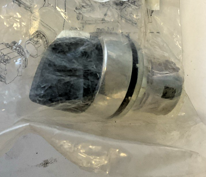 ALLEN BRADLEY 800FM-SM22 SELECTOR SWITCH SER.A2