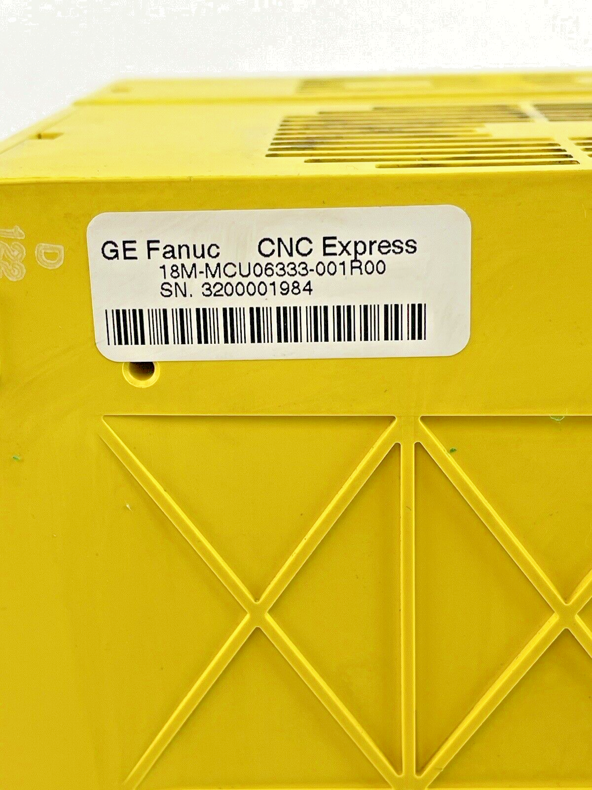 GE FANUC - 18M-MCU06333-001R00 - 3-SLOT RACK CHASSIS4