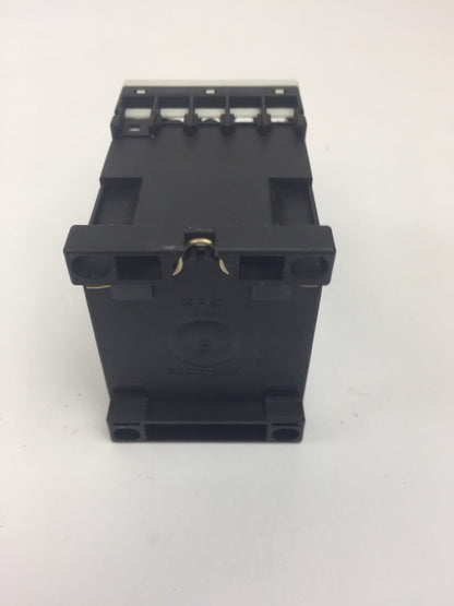 SIEMENS 3RH1131-1BB40 CONTACTOR WITH 3RT1916-1BB00 SURGE SUPPRESSOR5