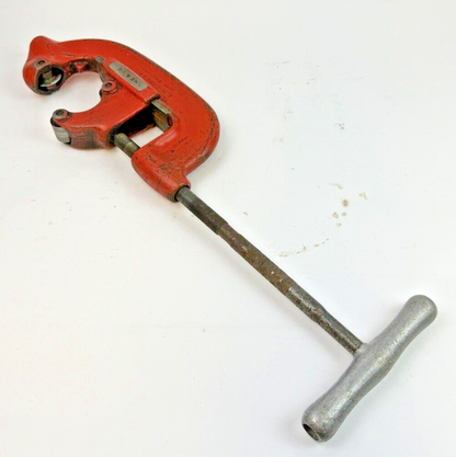 RIDGID - 2A / 202 - HEAVY-DUTY PIPE CUTTER 1/8" - 2"0