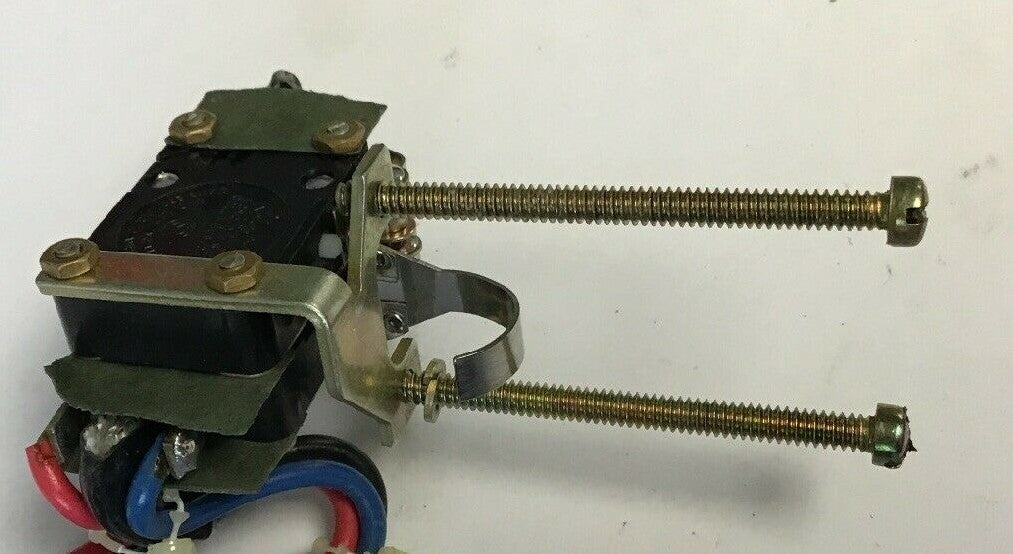 WESTINGHOUSE 2A-2B AUX SWITCH STYLE 4979D06GO8 120VAC 5AMPS 60HZ5