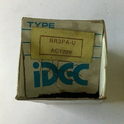 IDEC RR3PA-U 120VAC RELAY 220VAC 10A 100VDC1