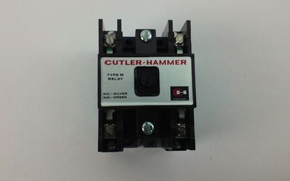 CUTLER HAMMER TYPE M RELAY 600V D26MR20A1