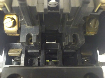 ALLEN BRADLEY 509-AOXD, SER. B, STARTER, 120V COIL CONTACTS GREAT CONDITION4