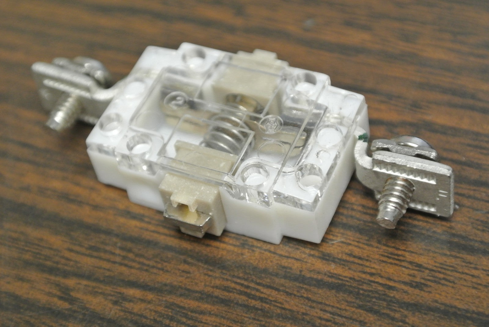 CUTLER-HAMMER D26MPF TYPE M RELAY, FRONT POLE / N.O. / NEW SURPLUS0