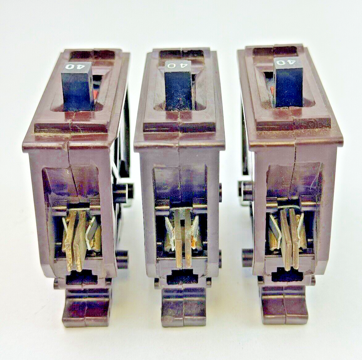 WADSWORTH **LOT OF 3** A40 - CIRCUIT BREAKER - 1 POLE, 120/240 VAC, 40 A5