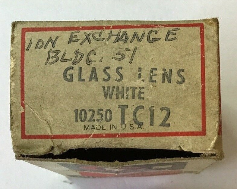 CUTLER HAMMER 10250TC12 WHITE LENS ***LOTOF4***2