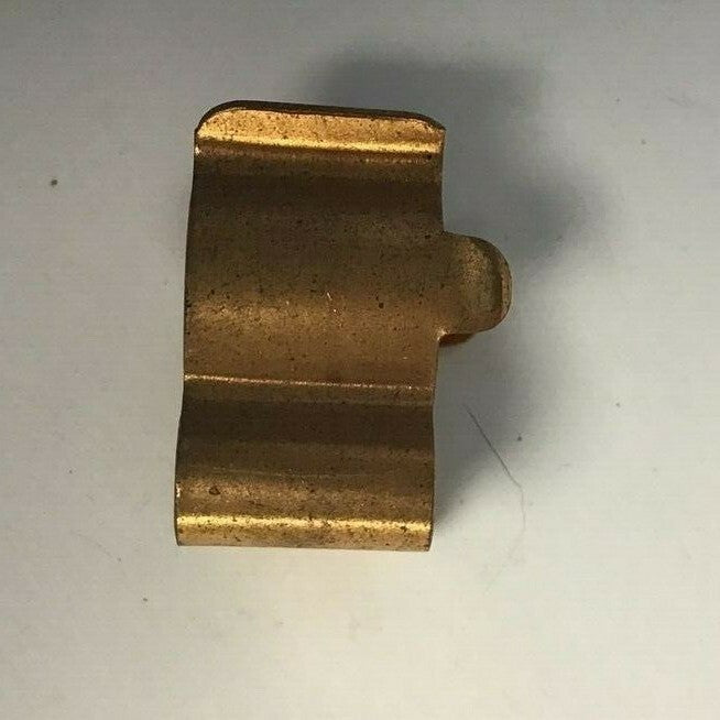 UNBRANDED FUSE CLIP/HOLDER  ****LOTOF10***5