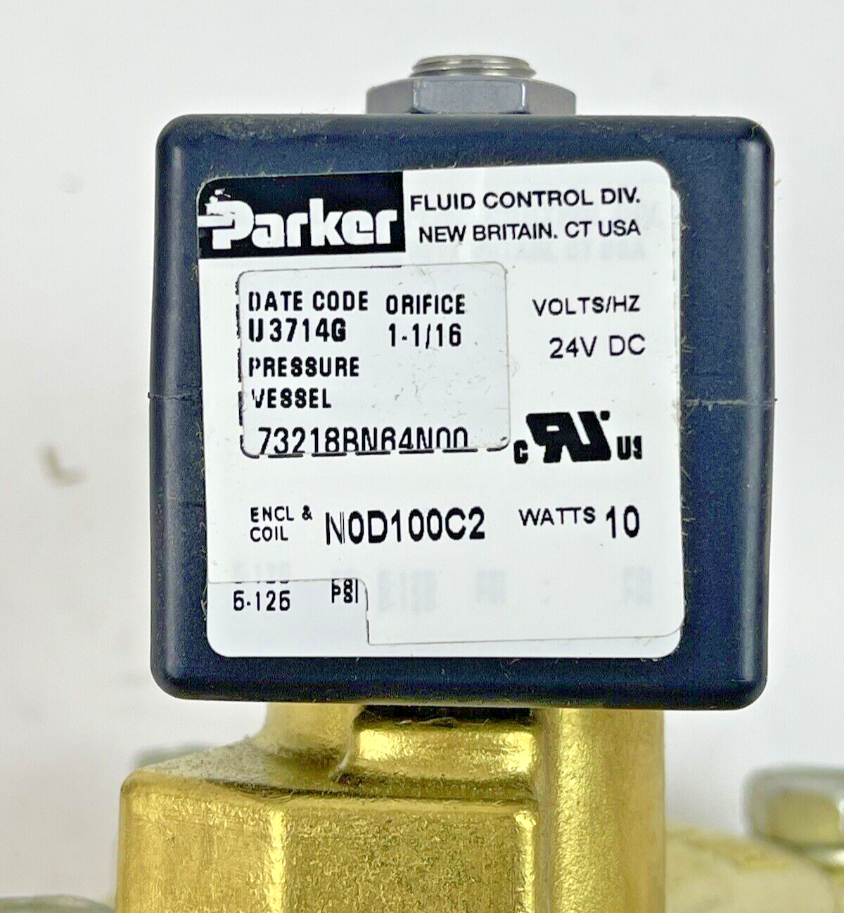 PARKER - 73218BN64N00 - 2-Way Normally Closed, 1" NPT Solenoid Valve1