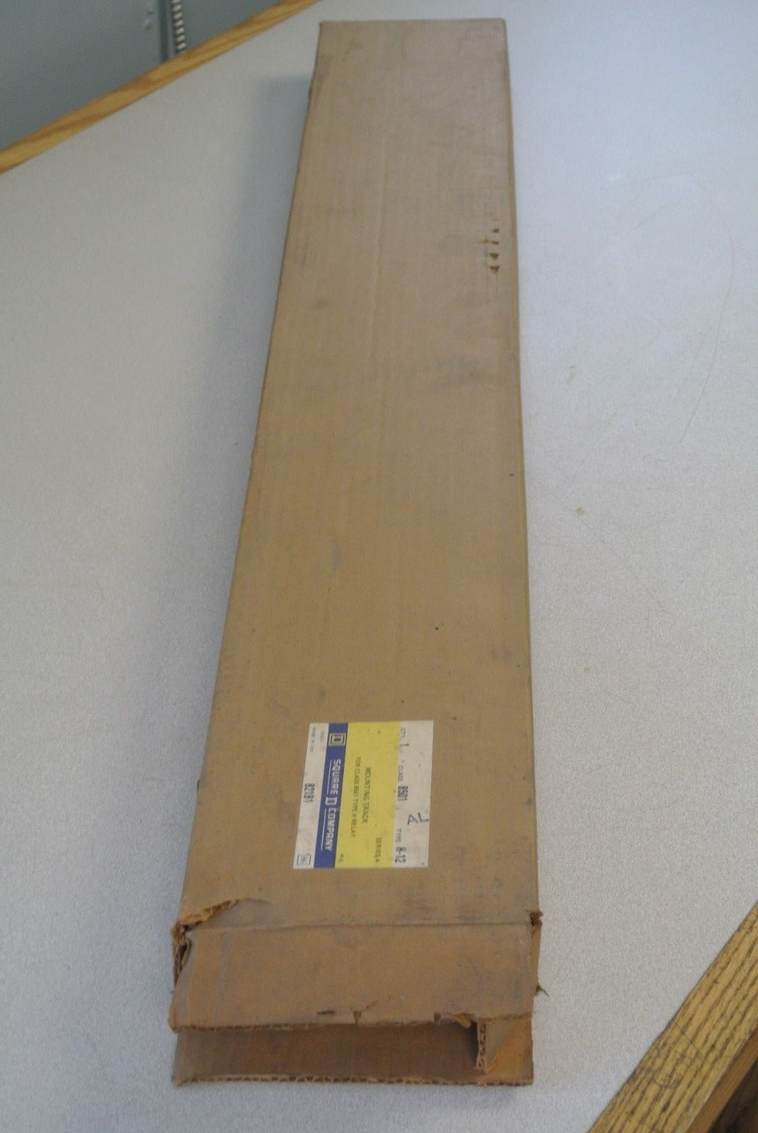 SQUARE D 8501 H-12 / MOUNTING TRACK for CLASS 8501 TYPE H RELAYS / NEW SURPLUS5