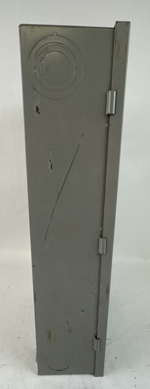 GE TG4323 FUSIBLE SAFETY SWITCH MOD 7 100A 240VAC 3PH 30HP 250VDC 20HP 3P TYPE 15