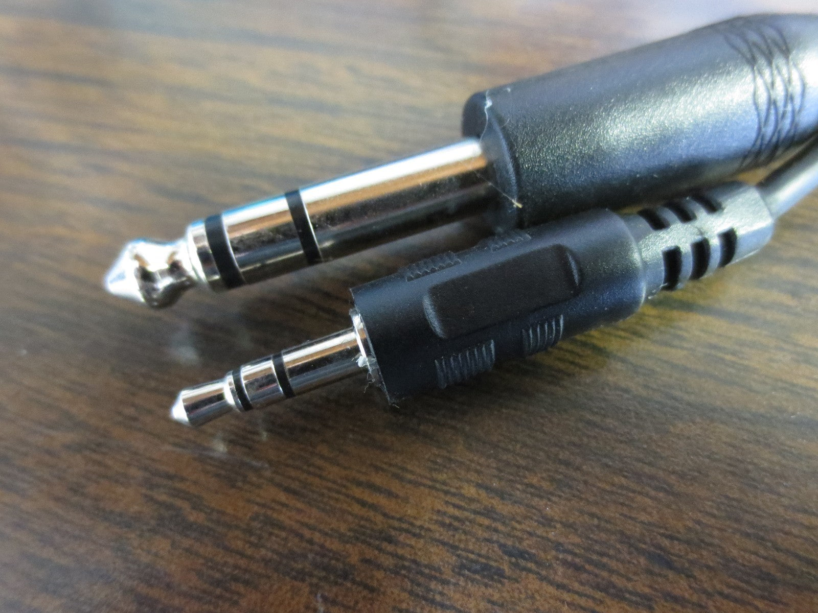 CALIFONE 1214AV-PS-BL STEREO HEADPHONE JACKBOX, BLUEBERRY, SCHOOLS - NEW SURPLUS2