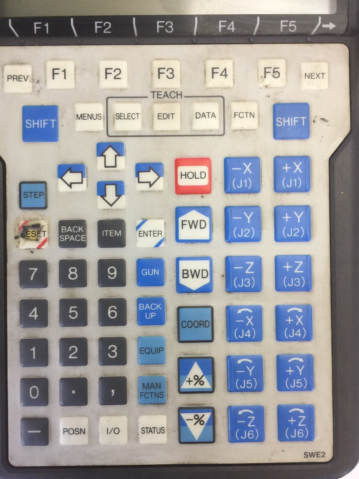 FANUC A05B-2301-C360 TEACH PENDANT PLASTIC HANDLE HAS A CRACK IN IT8