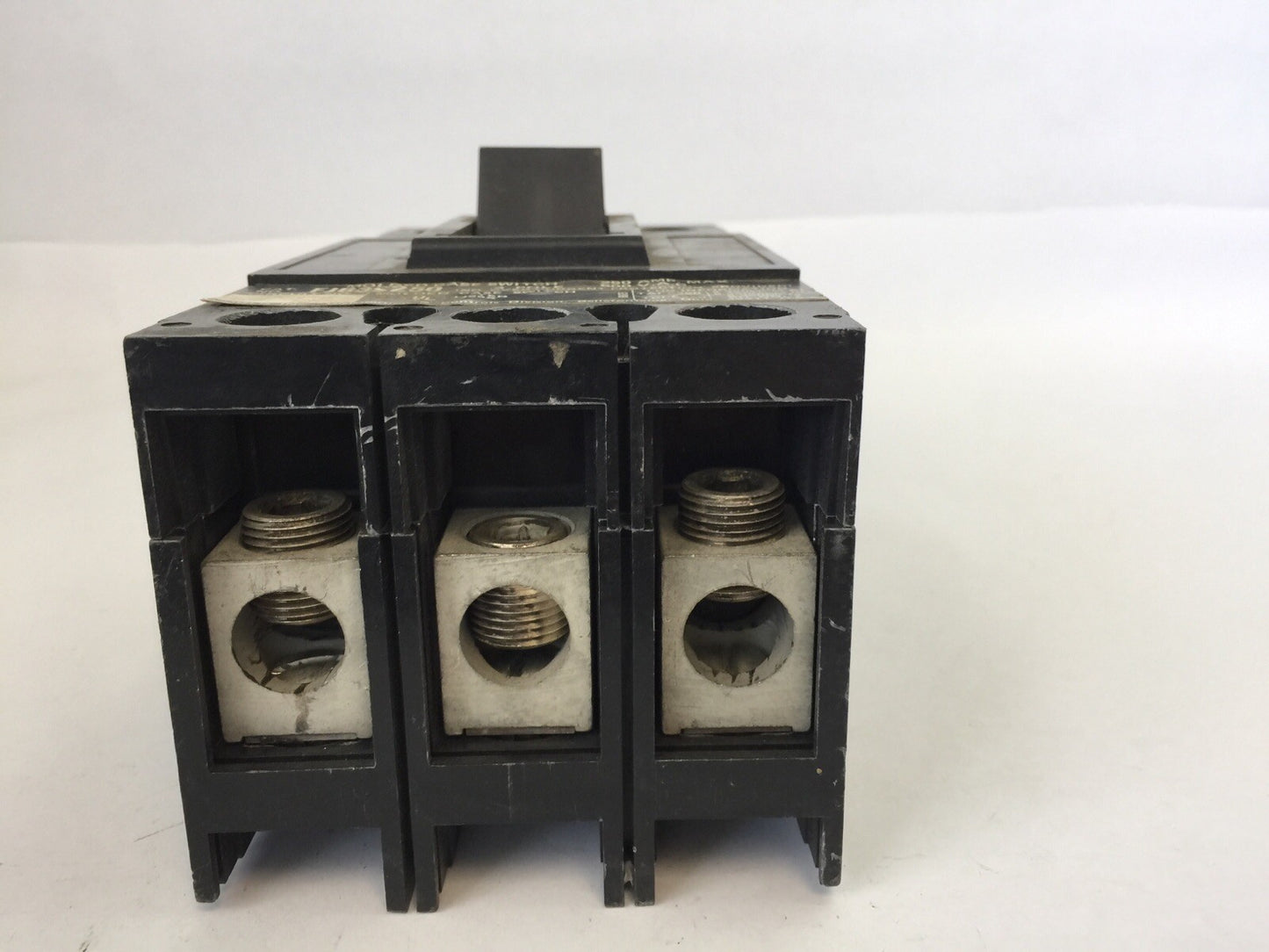 ITE SIEMENS FJ63S250 CIRCUIT BREAKER 600VAC 250AMP 3POLE2