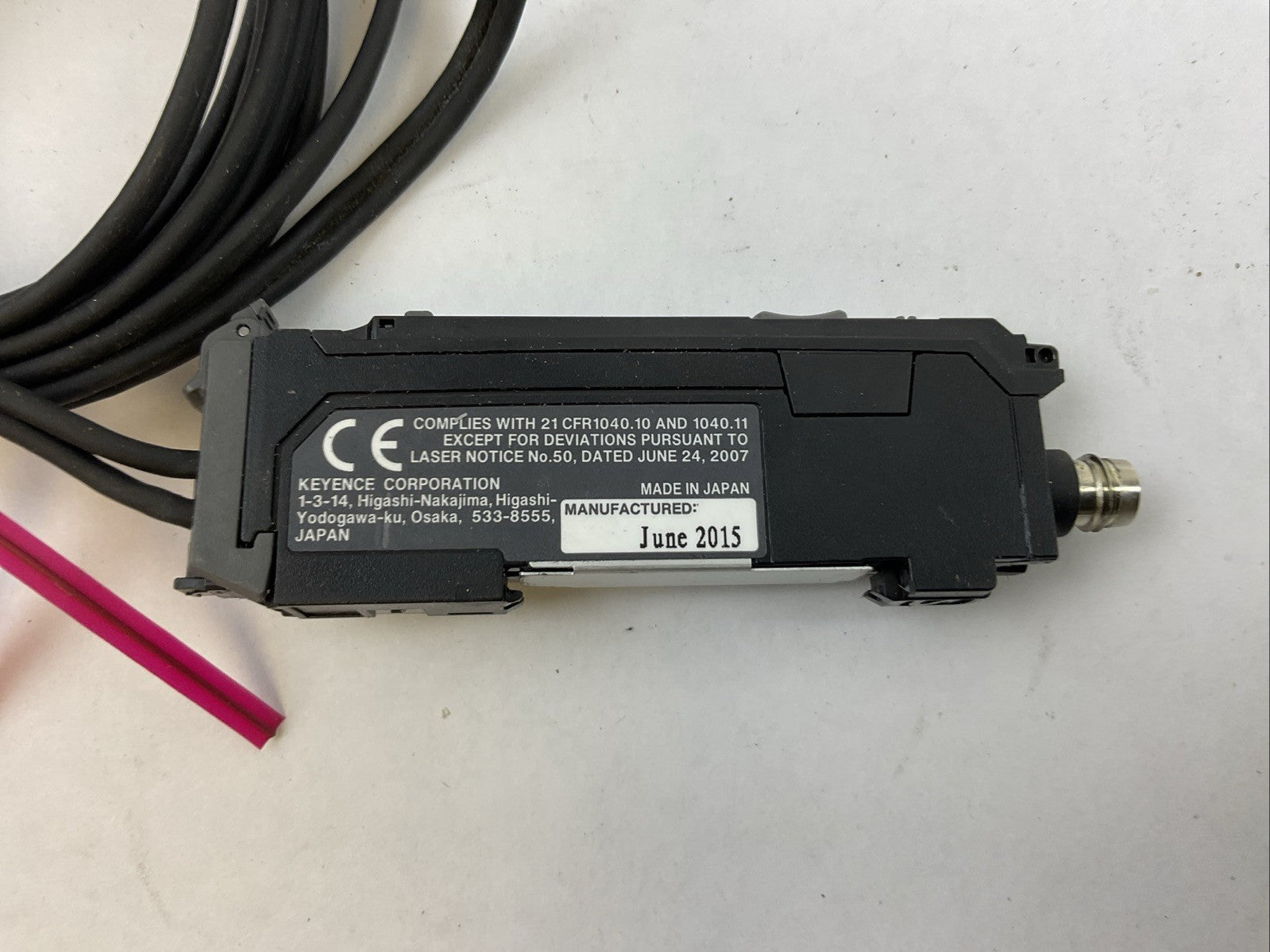 KEYENCE LV-N11CN 24VDC LV-NH37 SENSOR1