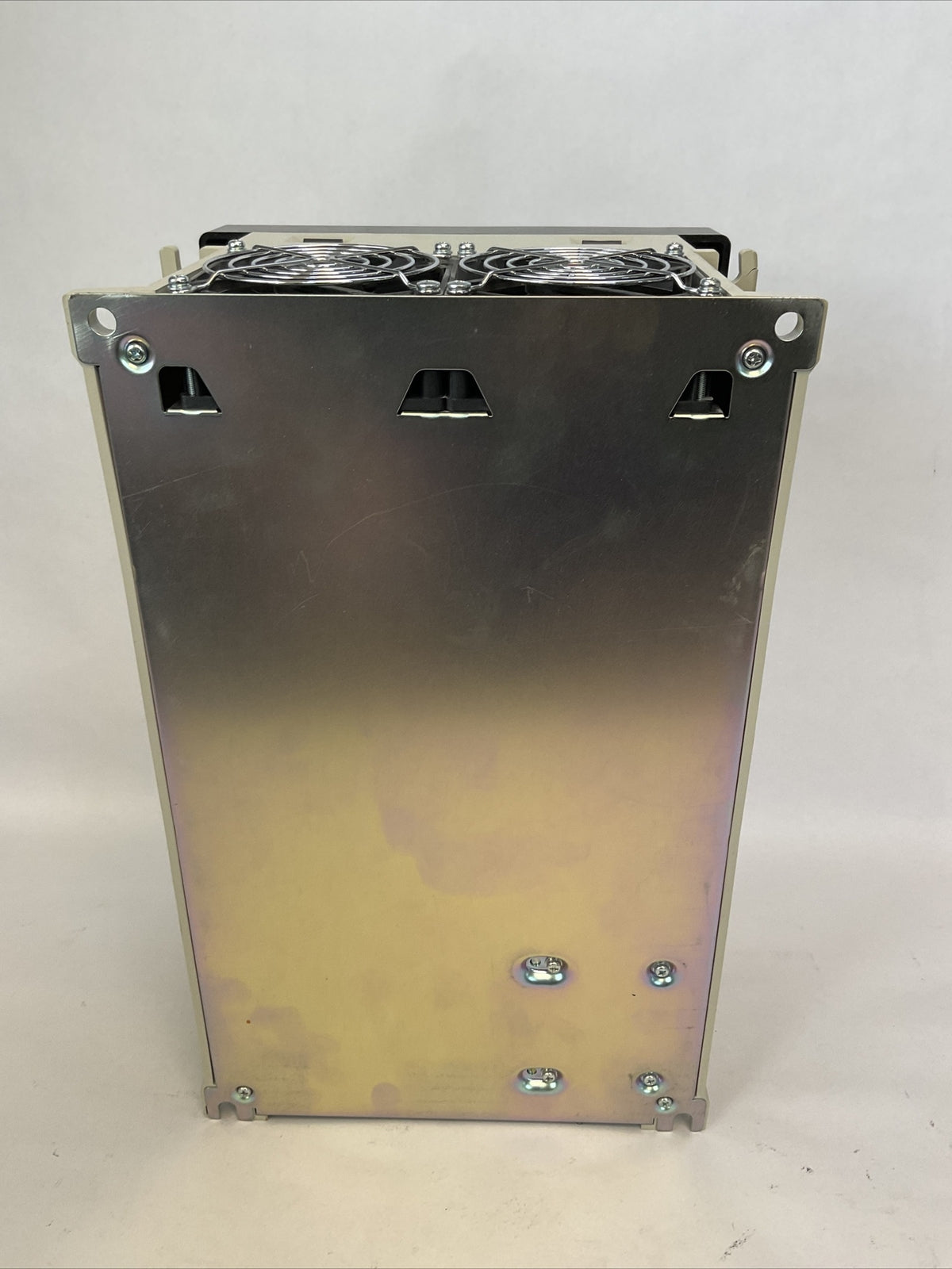 ALLEN BRADLEY 22C-D038A103 SER A FRN 7.01 AC DRIVE OUTPUT 0-460VAC 18.5kW/25HP4