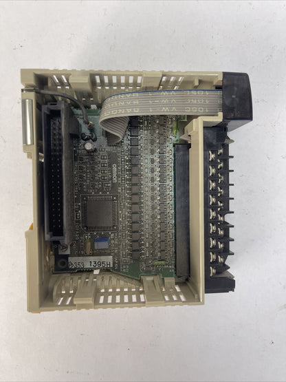 OMRON CQM1-OD214 OUTPUT UNIT 5-24VDC 0.3A/POINT 4.8A/UNIT4