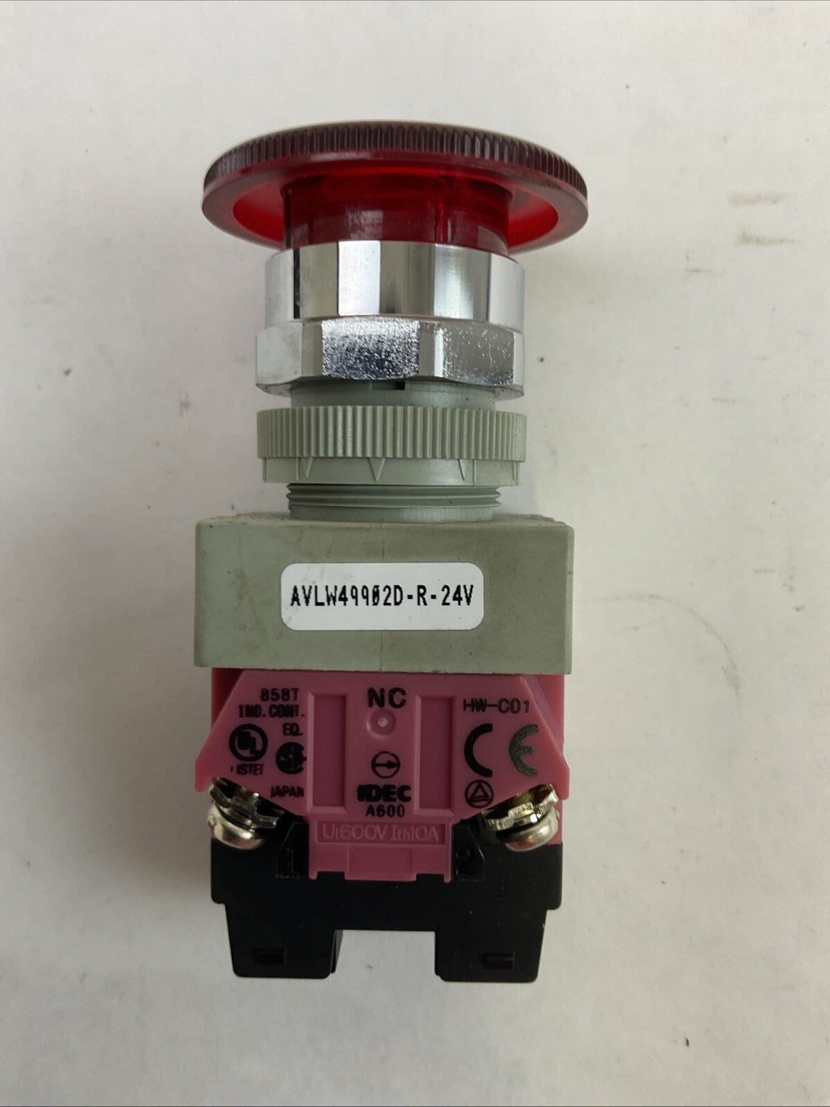 IDEC AVLW49902D-R-24V RED ILLUMINATED TWIST PUSH BUTTON EMERGENCY STOP0