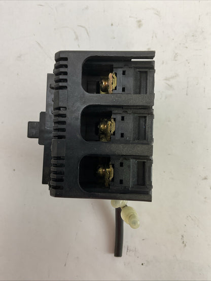 FUJI EA53AC FA AUTO BREAKER 50A 3POLE WITH SHUNT TRIP 200-240VAC3