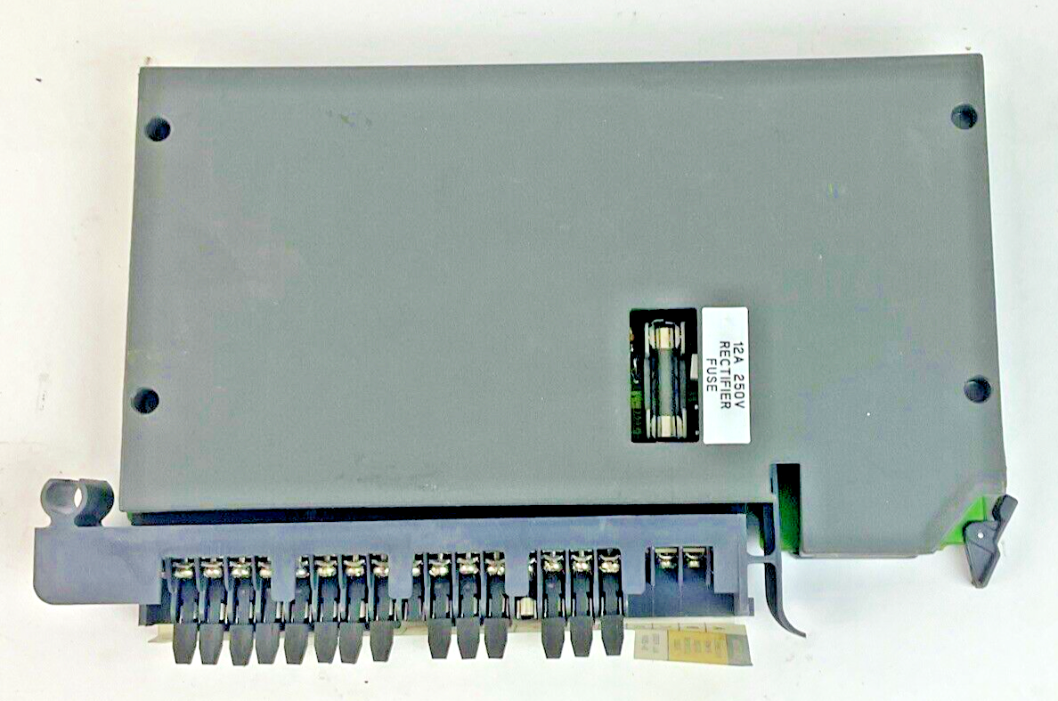 1771-OAD/C OUTPUT MODULE REV.F01 SER.C W/ 1771-WHF SWING ARM4