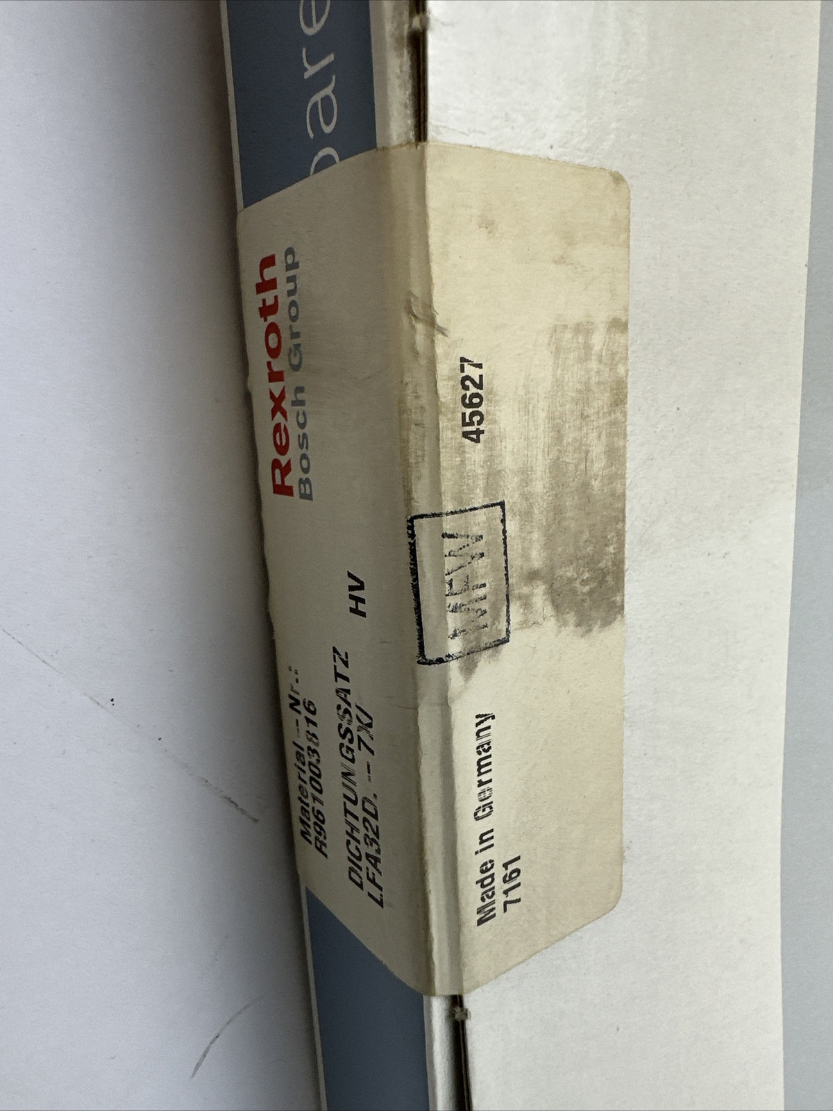 REXROTH R961003816 SEAL KIT LFA32D.-7XJ    HV3