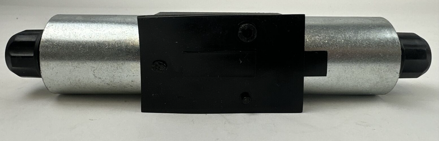 PARKER D1VW004CNJWF SOLENOID VALVE 24VDC 1.0A 5000PSI MAX-P,A,&B 3000PSI MAX-T6