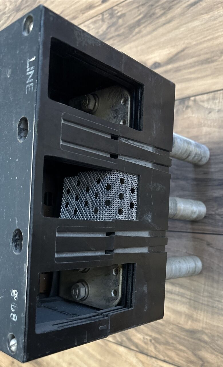 ITE ET9395 1000AMP CIRCUIT BREAKER FRAME 3P 600VAC 250VDC WITH 800AMP TRIP UNIT5