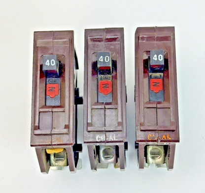 WADSWORTH **LOT OF 3** A40 - CIRCUIT BREAKER - 1 POLE, 120/240 VAC, 40 A1