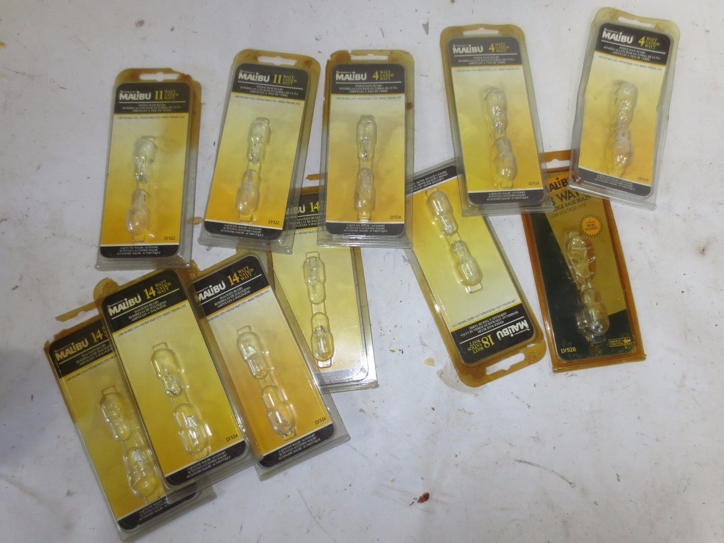 MALIBU LV516, LV 522, LV524, LV528 WEDGE BASE BULBS - NEW SURPLUS - 23 Pcs TOTAL0