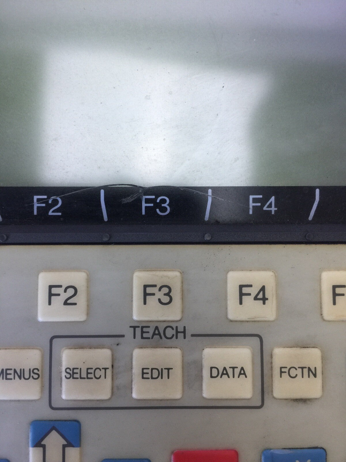 FANUC A05B-2301-C360 TEACH PENDANT PLASTIC HAS CRACKS CRACK/SCRATCH IN GLASS1