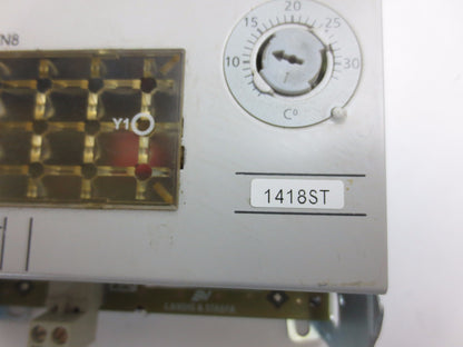 SIEMENS / LANDIS & STAEFA RKN8 UNIVERSAL VENTILATION CONTROLLER 24VAC, 4VA3