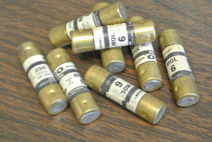 LOT of 8 / ECONOMY / ECO / FPE MOL-6 MIDGET FUSE / 6A / 250V0