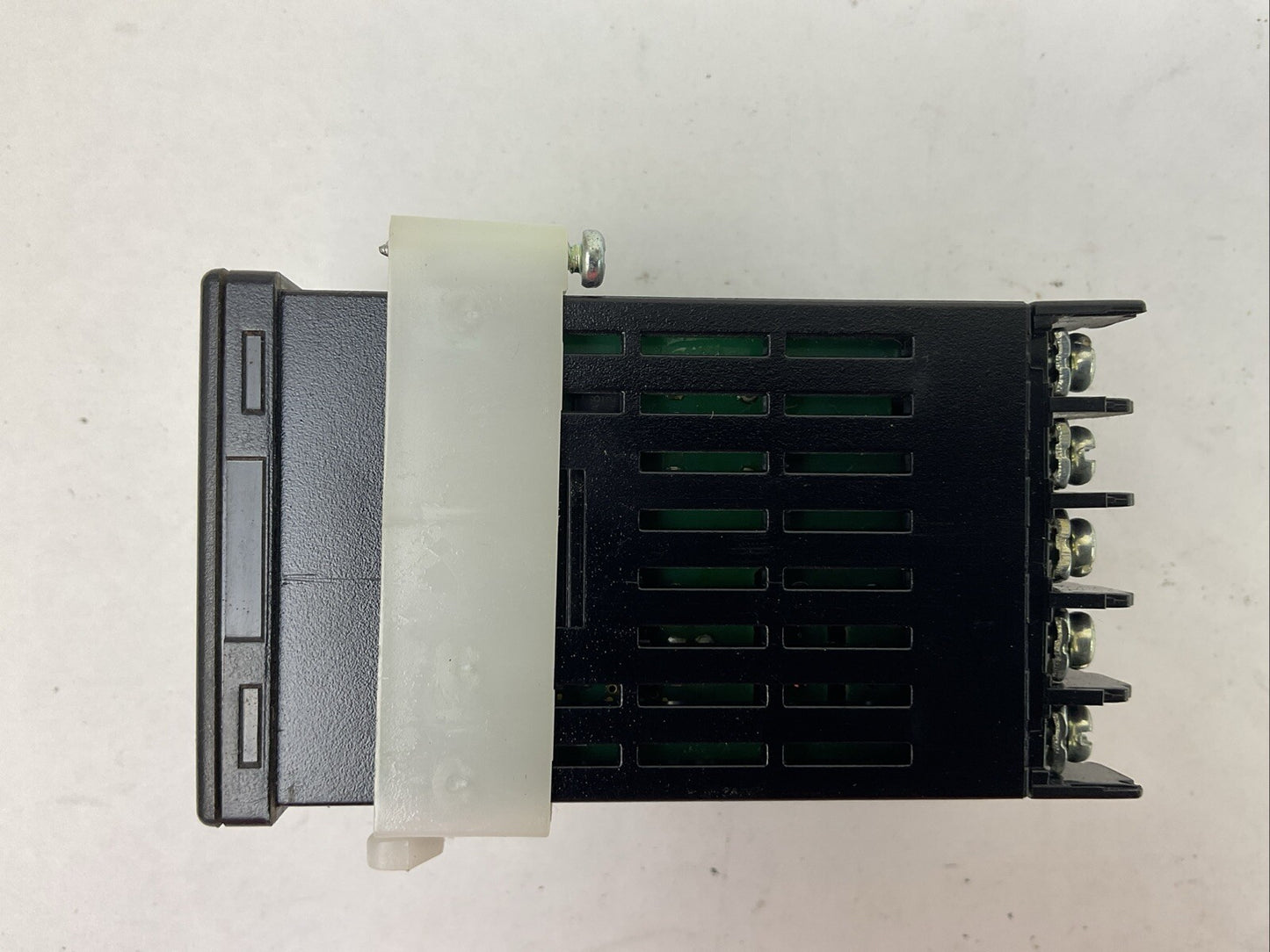 OMRON E5CZ-Q2MT TEMERATURE CONTROLLER3