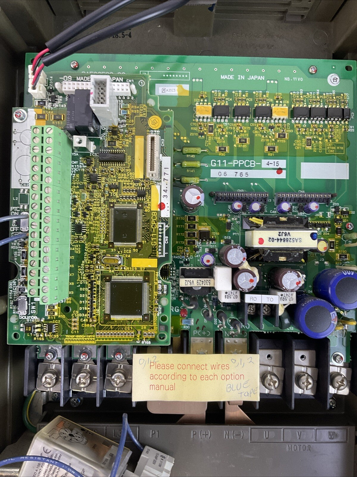 FUJI FRN020G11S-4UX FRENIC 5000G11 OUTPUT 3PH 20HP 380-460V30A SOURCE 380-480V14