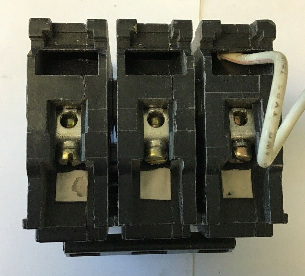 SIEMENS BG330 CIRCUIT BREAKER 2POLE TYPE BL 120/240VAC 3