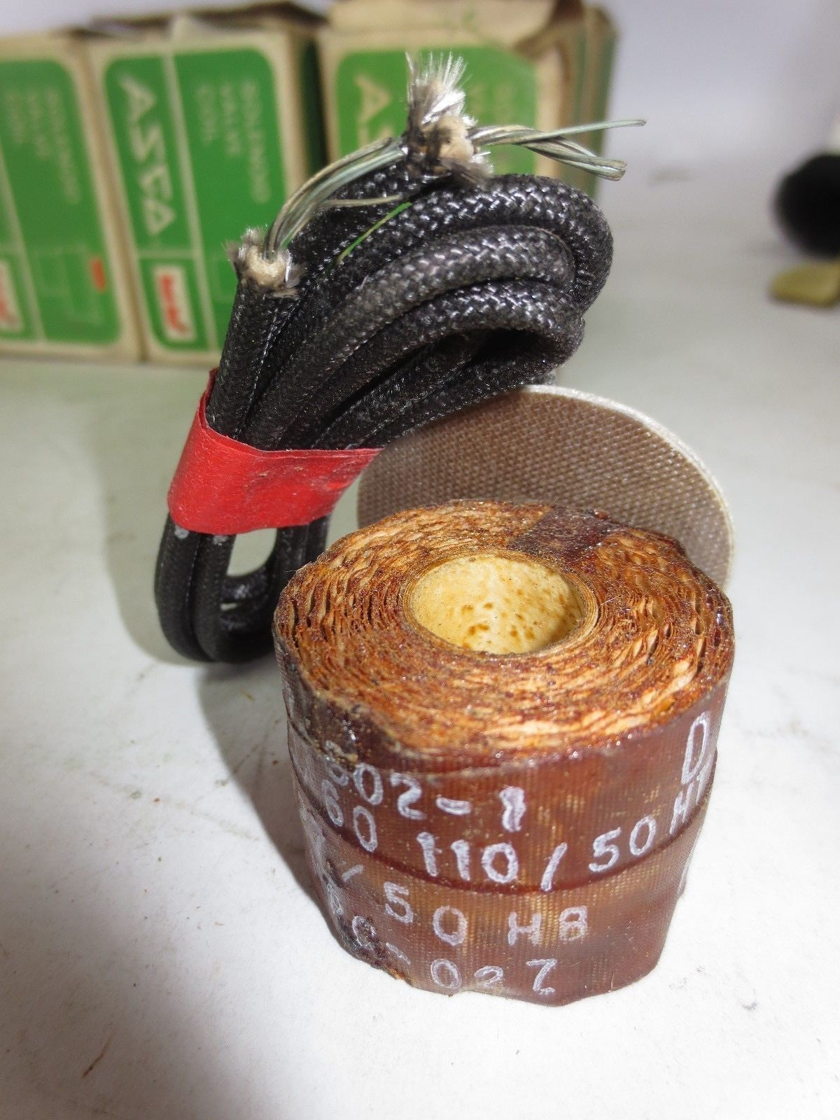 ASCO 27-502-1-D SOLENOID VALVE COIL - 110-120V, 50-60Hz - NEW SURPLUS in BOX0