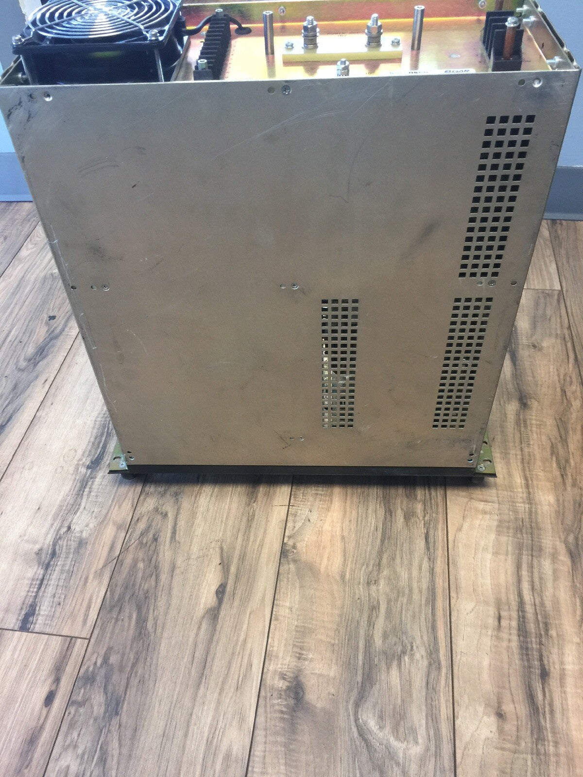 SORENSEN DCR 20-80B2 POWER SUPPLY INPUT 115VAC 30A/PH 50/60HZ OUTPUT 0-20VDC 6