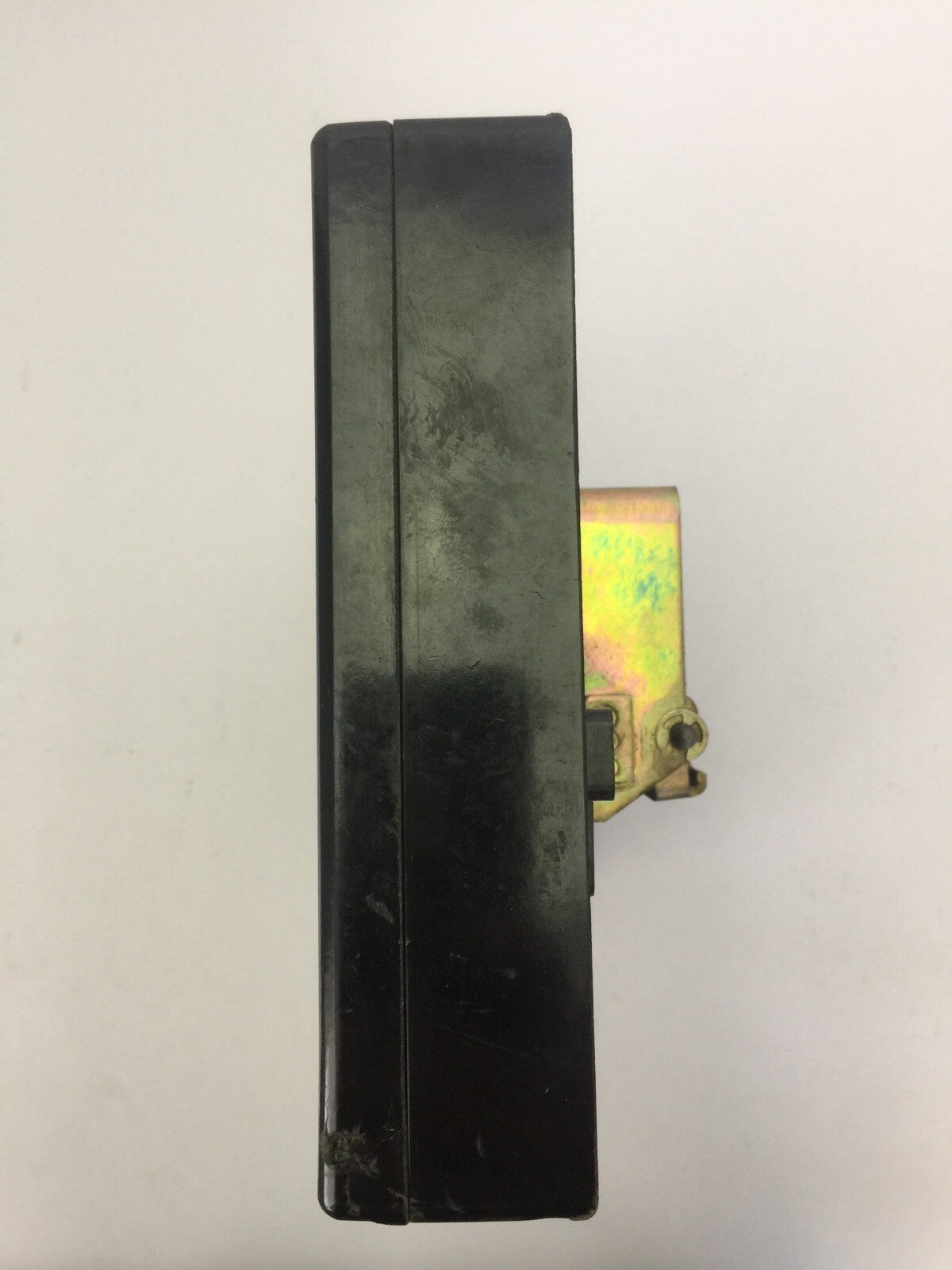 UNDERWRITER'S LABORATORIES INC. 371D386G10 NON AUTO TRIP UNIT6