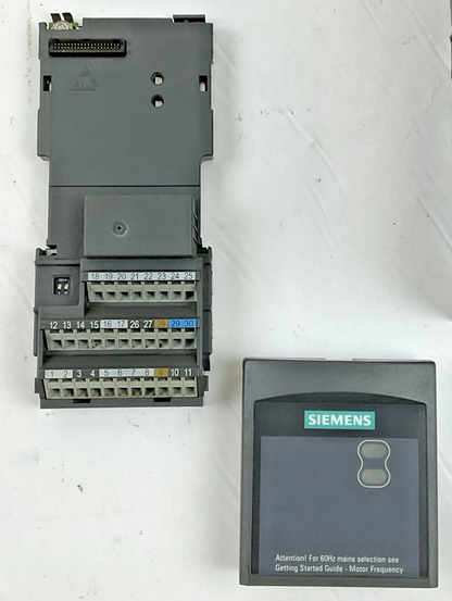 SIEMENS 6SE6440-2UD13-7AA1 FREQUENCY INVERTER MICRMASTER 440 VER. H01/2.214