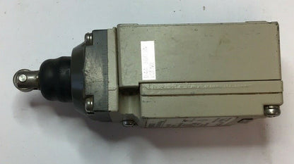 OMRON D4A-3E10N-GM LIMIT SWITCH 3A 24VDC TYPE 15