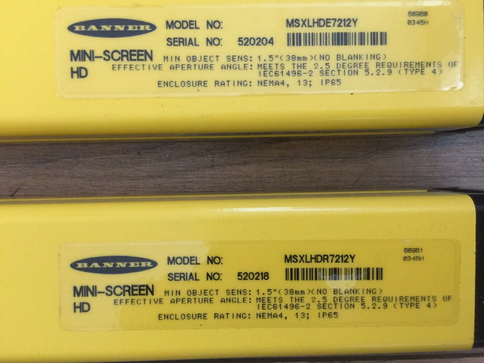 BANNER LONG RANGE LIGHT CURTAIN MSXLHDE7212Y EMITTER MSXLHDR7212Y RECEIVER 1