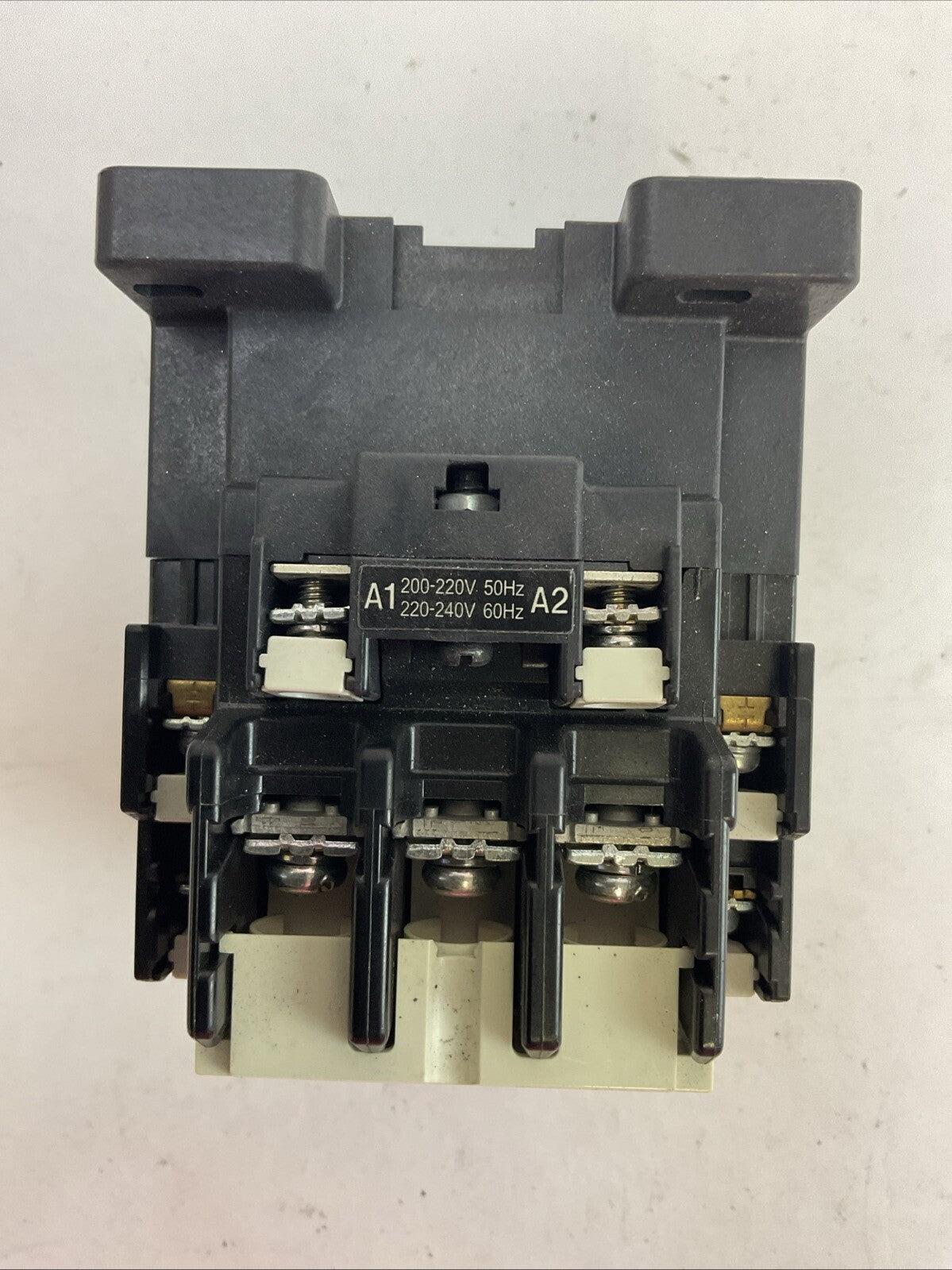 FUJI SC-N2 SC35BAA CONTACTOR 3NC1 600VAC 3PH 30HP 60A COIL 220-240V 60HZ2