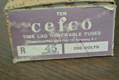 BOX of 10 CEFCO REN45 RENEWABLE FUSE / 45A / 250V / NEW SURPLUS  CAPACITY 35-60A5