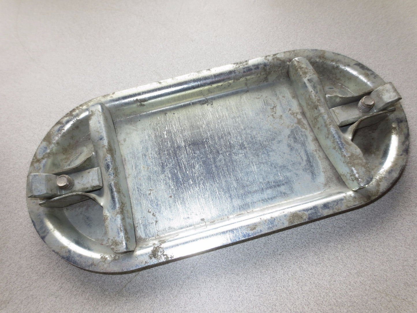 CROUSE-HINDS LB777 CONDULET OUTLET BOX, 2-1/2" + 870 COVER (NO GASKET) NEW SURPL7